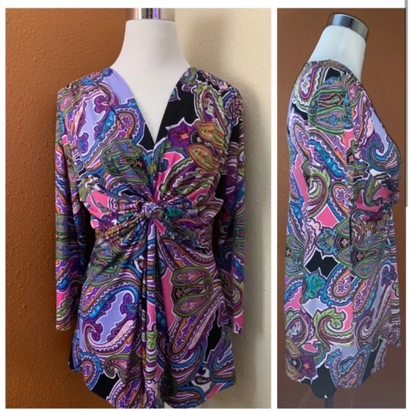 Vivid Paisley Print Top - Picture 2 of 3